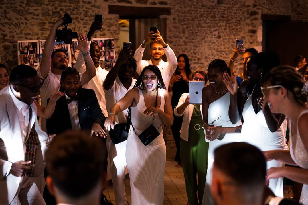 3B7396BF-4780-4428-9860-E79A2F161971