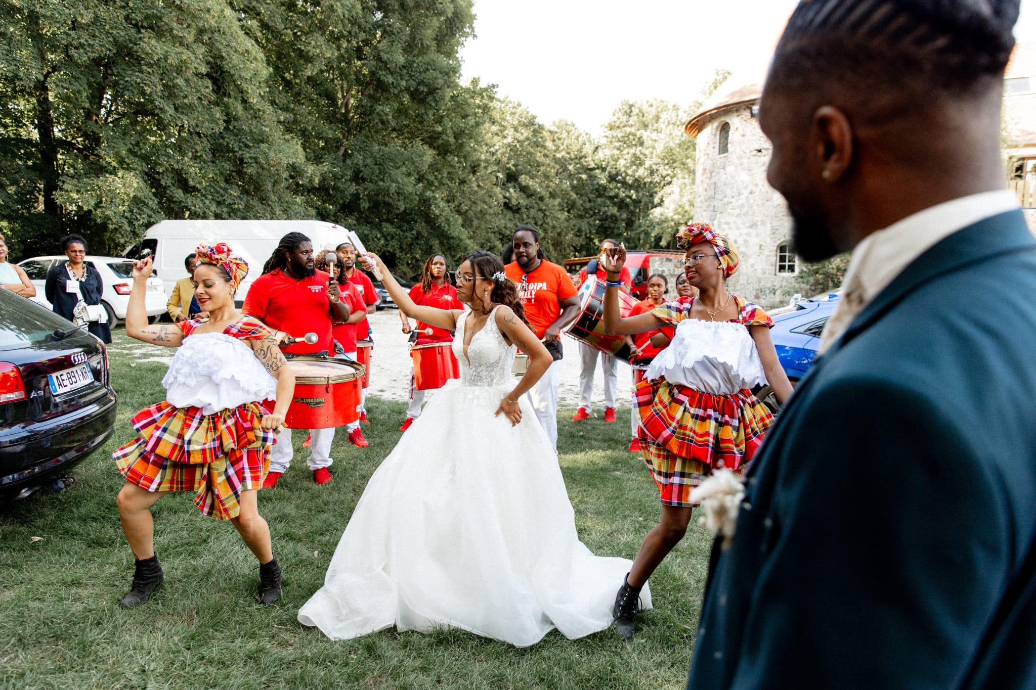 77efcf9d-1819-490b-8ed9-14e962e5b32a